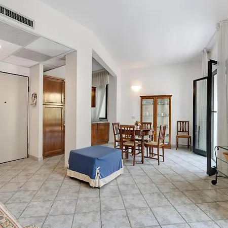 13 Mehari Apartment *